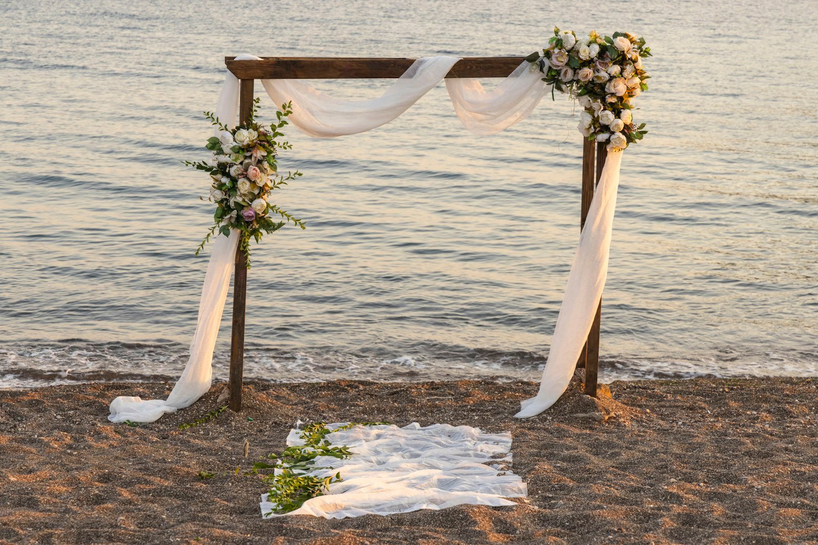 Arco de boda en la playa